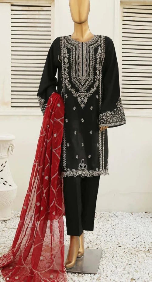 Beyond Borders: The Beauty and Benefits of Embracing Pakistani Dresses