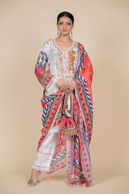 White & Pink Floral Printed Cotton Muslin Suit Set