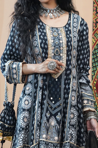 Black Embroidered Muslin Short Anarkali Suit Set | Noor-E-Rang