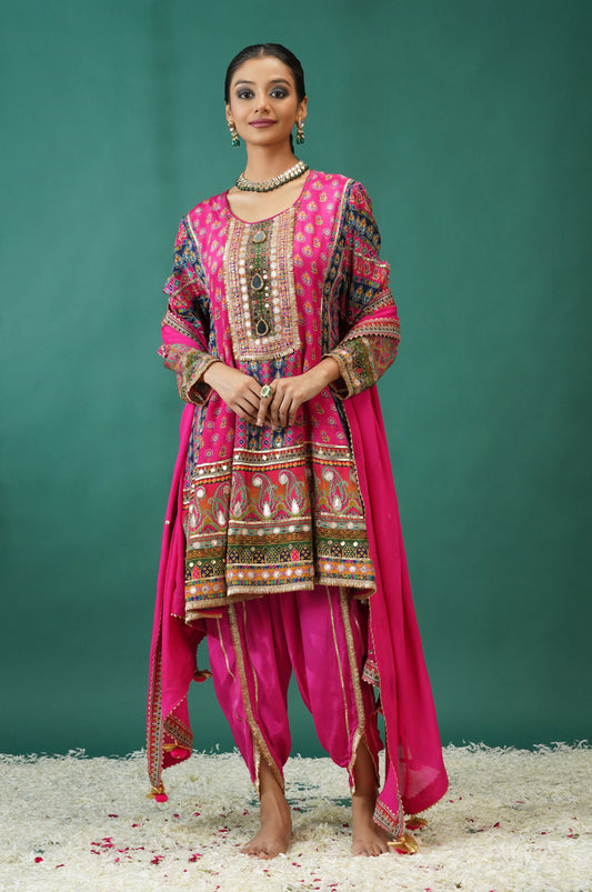 Baby Pink Embroidered Muslin Short Anarkali Suit Set | Noor-E-Rang